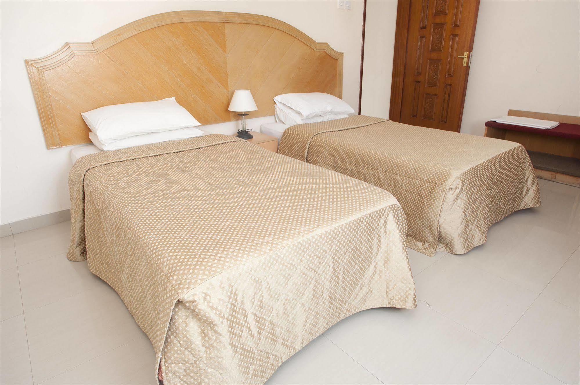 Nuzha Hotel Apartments Muskat Eksteriør bilde